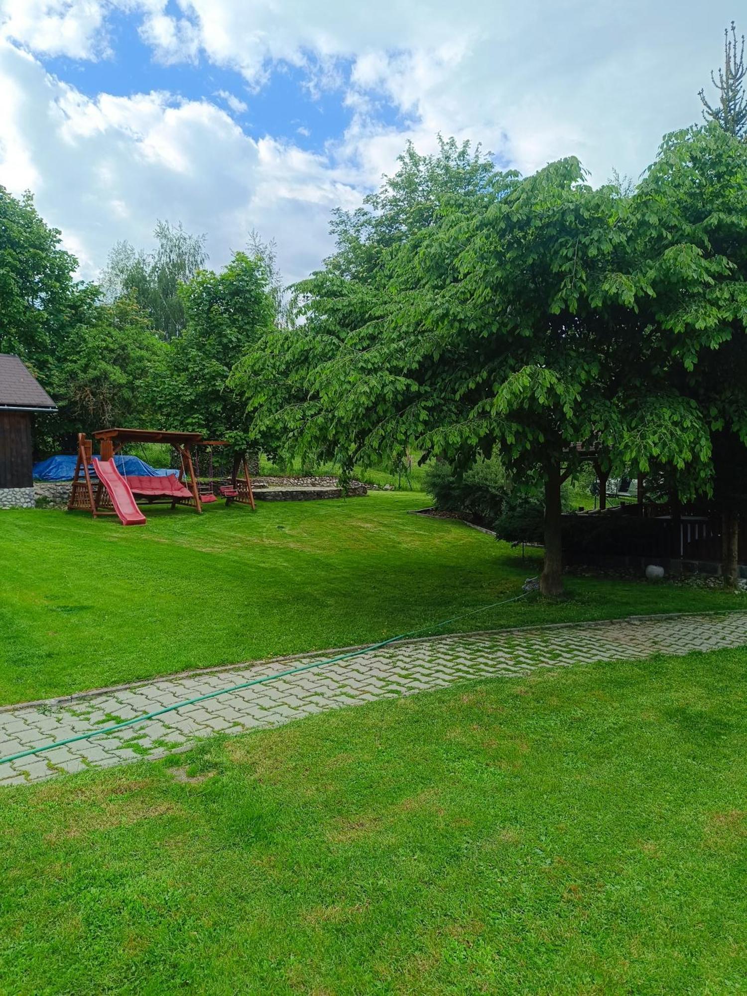 Privat Majo Hotel Liptovsky Mikulas Exterior photo